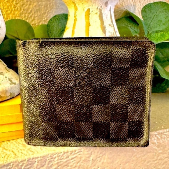 - Louis Vuitton Damier Portefeuille Marco Bifold Wallet/ - Picture 1 of 17